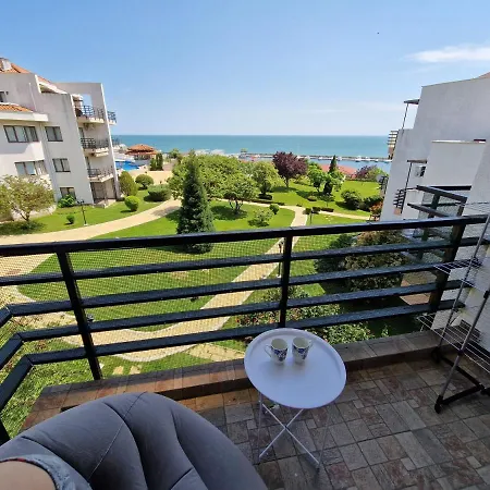 Diamond Lejlighedshotel