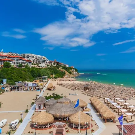 Diamond Lägenhetshotell Slăntjev Brjag
