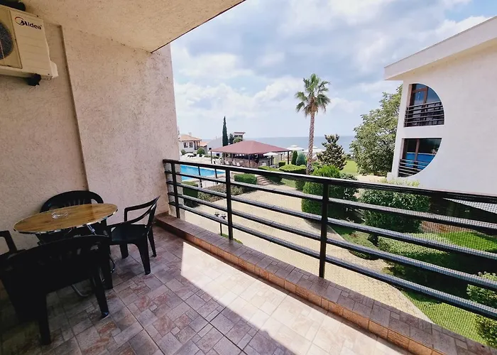 Diamond 阳光海滩